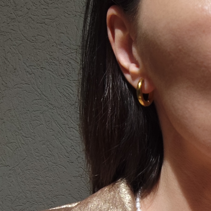 Cercei AURA HOOPS placati cu aur